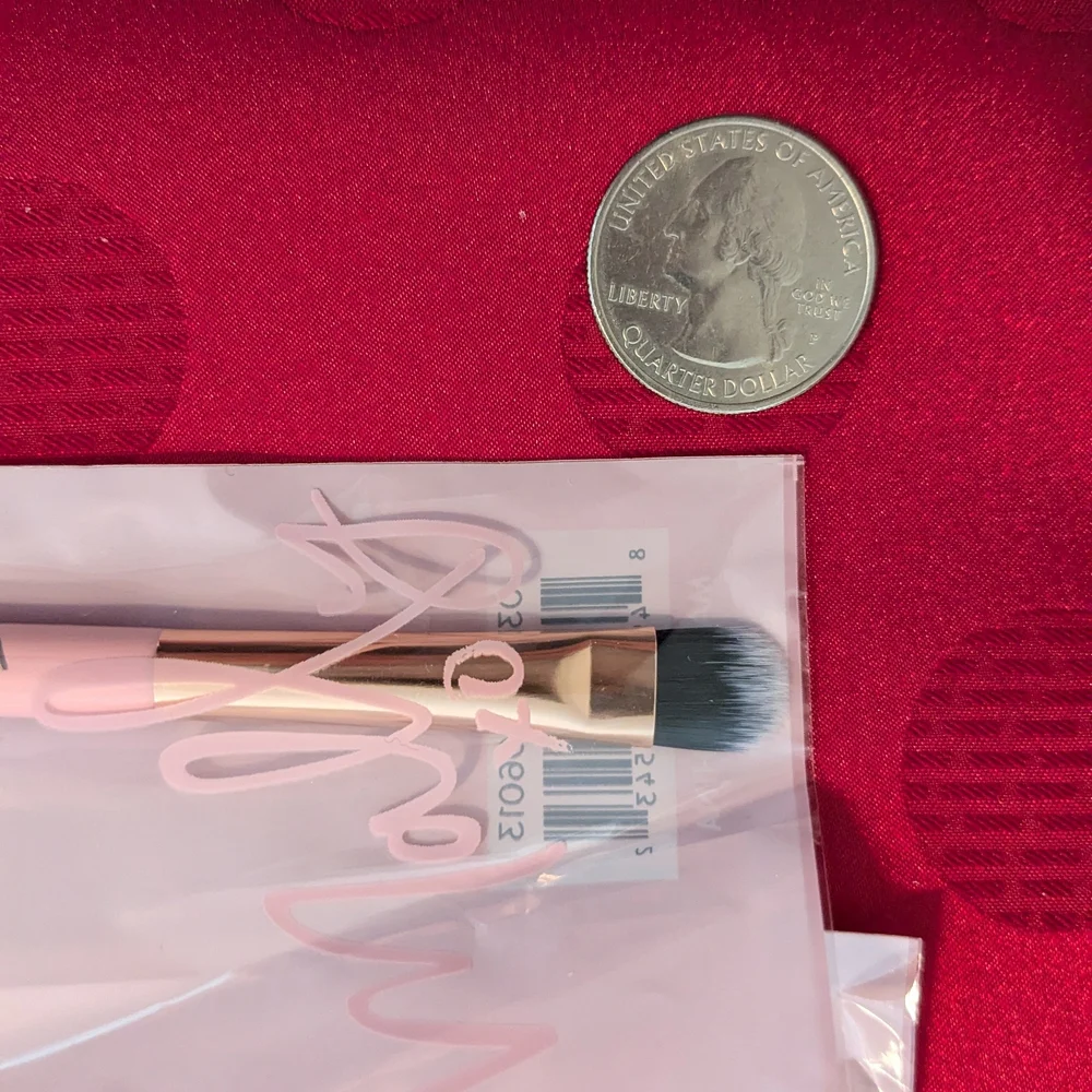Mally XO Makeup Brush Lot - Mally Makeup Brush Set - Eyeshadow & Face Brush 🆕